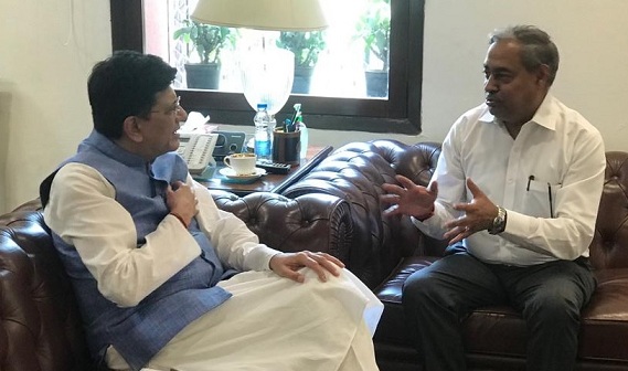 Chairman CIL Meets Minister of Railways and Commerce