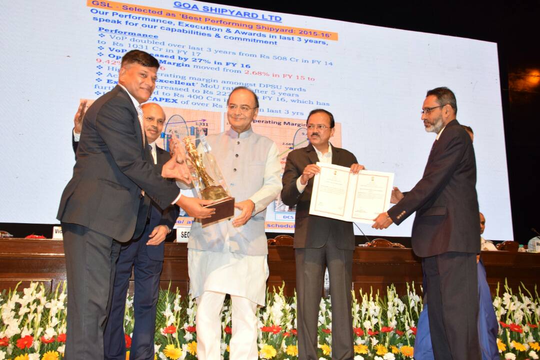 Goa Shipyard Ltd got Raksha Mantri Award in New Delhi
