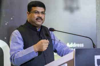 Centre to dispatch 100 trucks containing petroleum products to Manipur