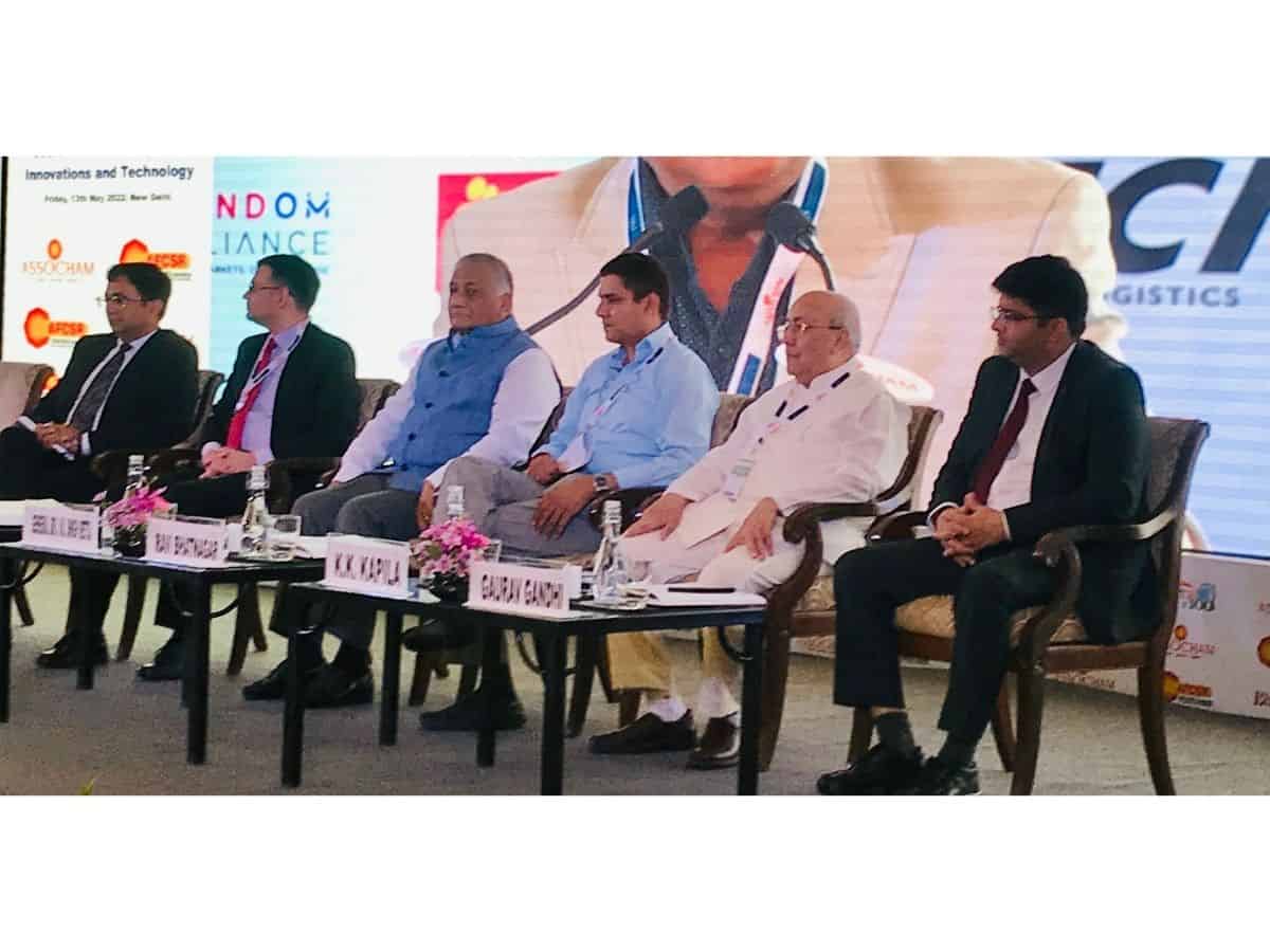 Gen V.K.Singh Asks Automakers to bring in safe designs and features to curb road accidents