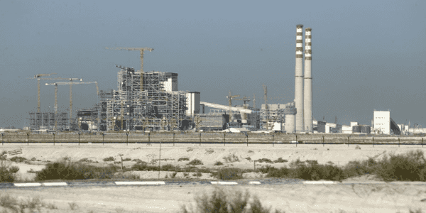 In Dubai oil-rich UAE sees a new coal power plant