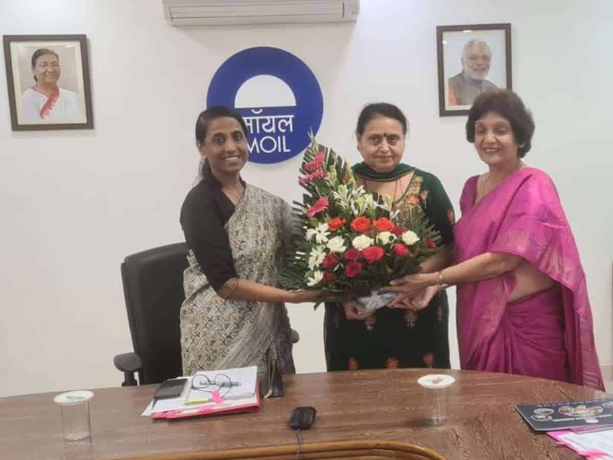 Management Committee meeting held at MOIL DAV School, Chikla