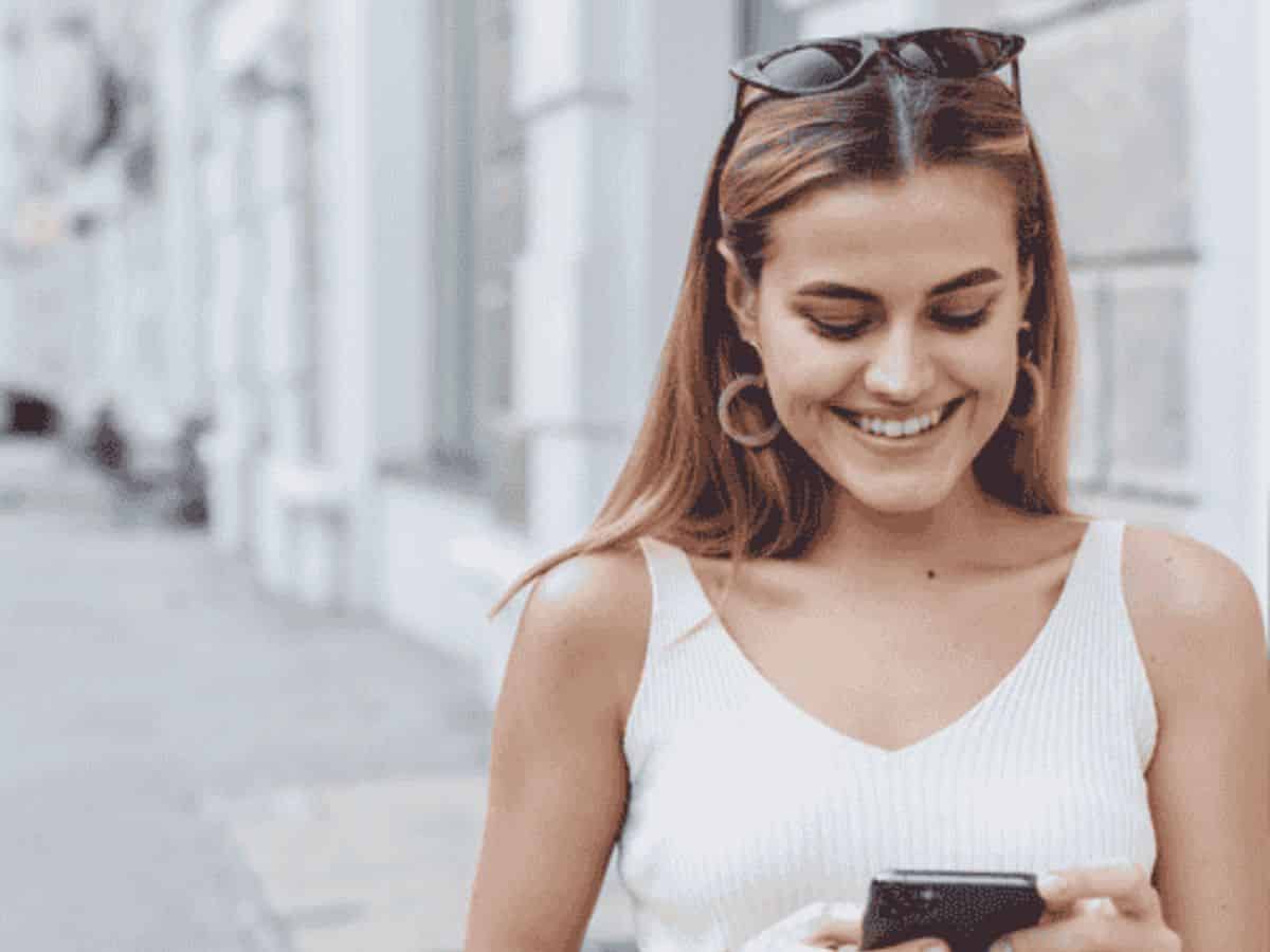 Who Should Use a Disposable Phone Number for Online Privacy?