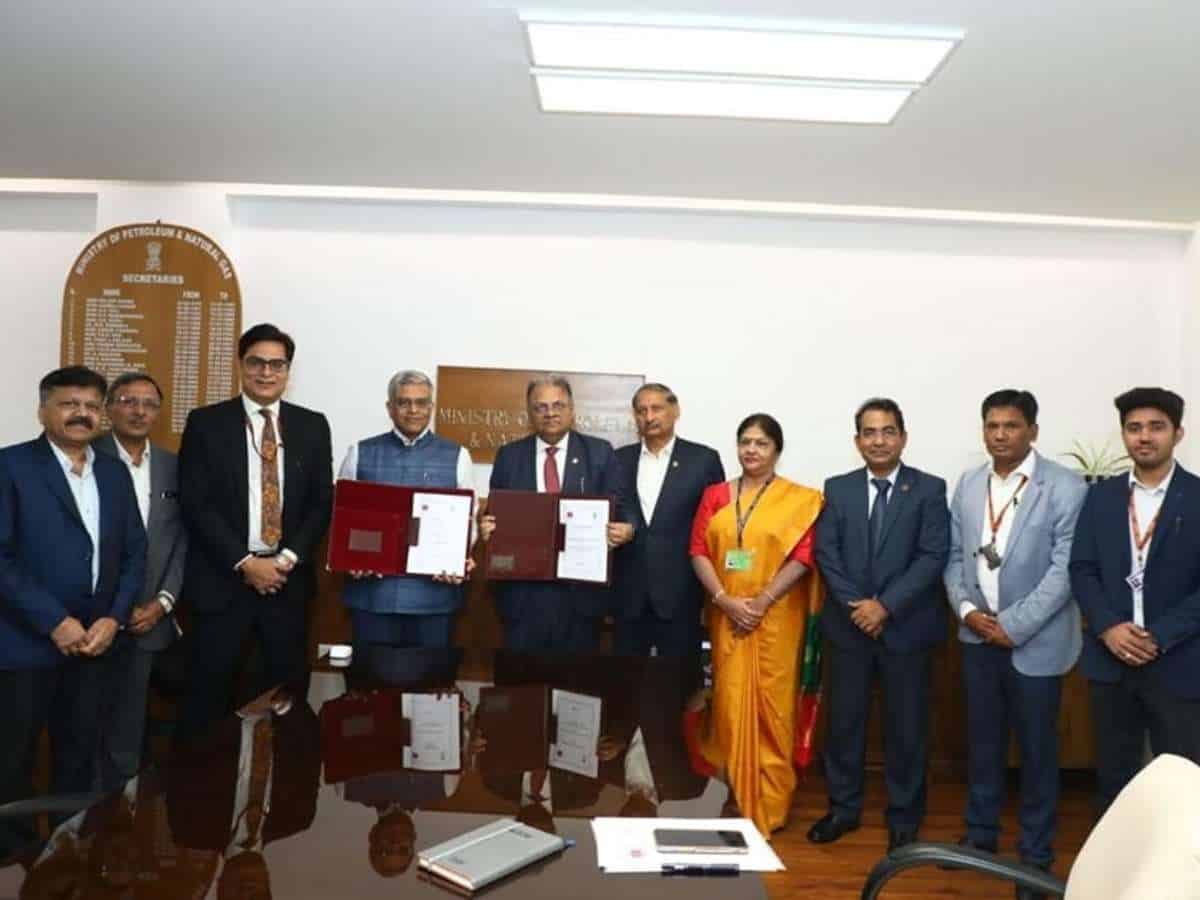 Petroleum Ministry and ONGC inks MoU
