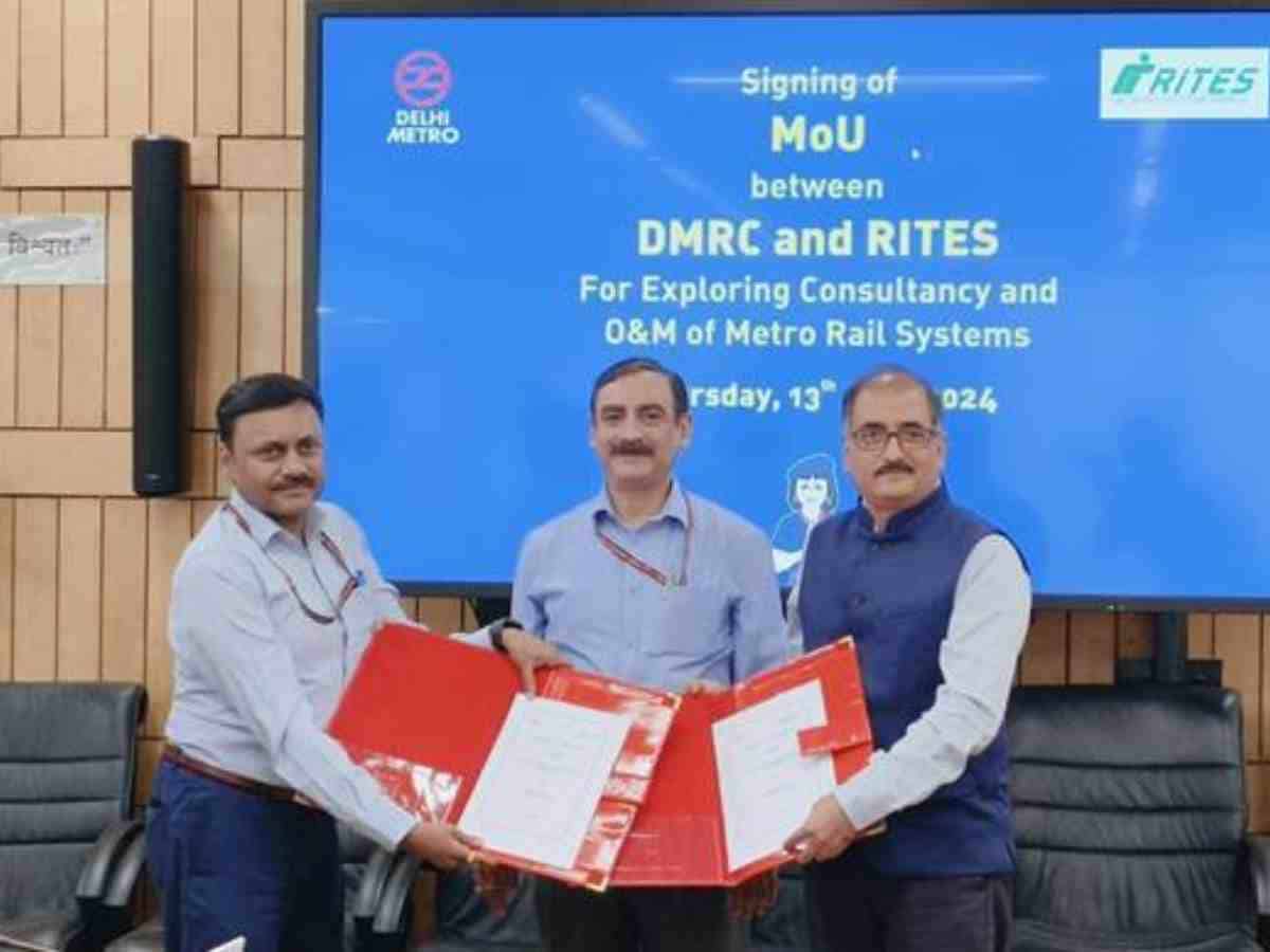 RITES & DMRC sign MoU for exploring Consultancy and O&M of Metro Rail Systems
