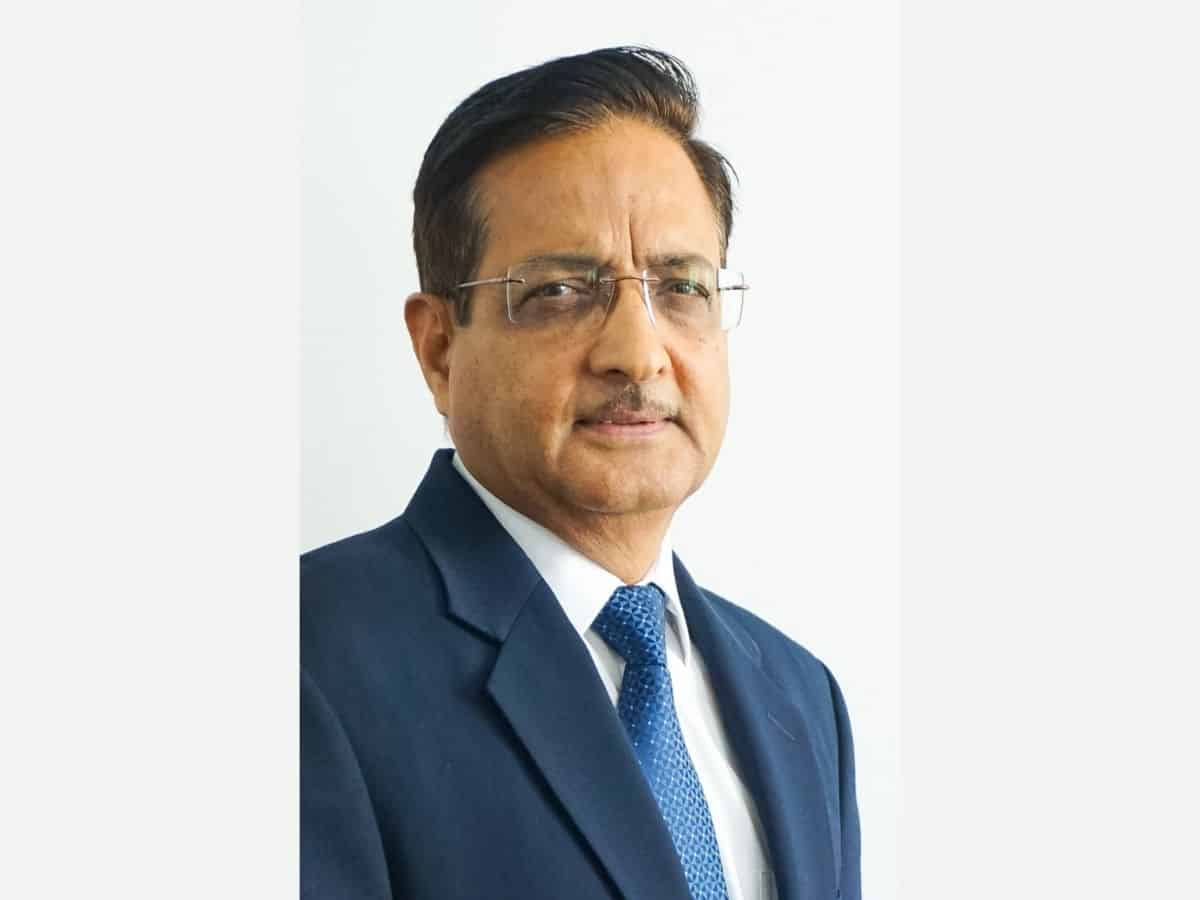 Rajendra Prasad assumes the charge of MD, NHSRCL