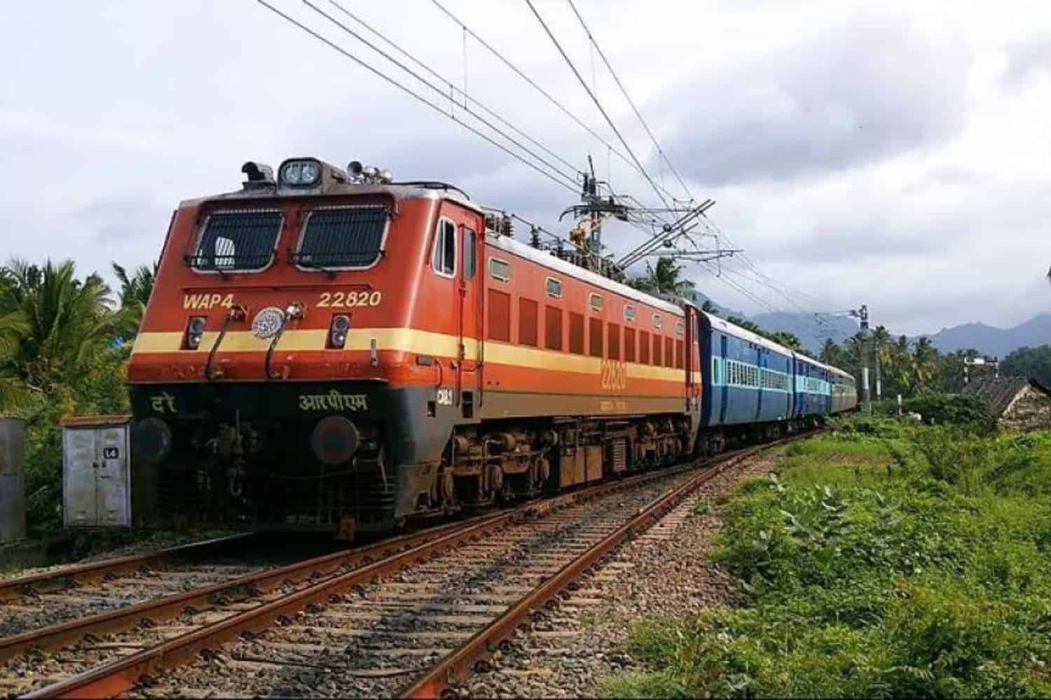 Central Railway to Operate 76 Winter Special Trains for Christmas and New Year Rush
