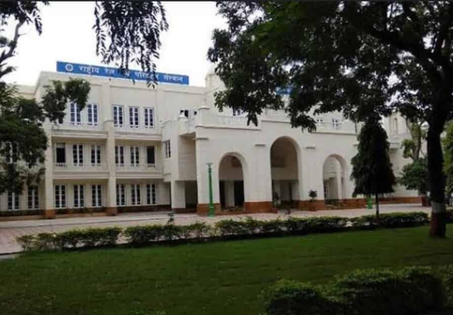 Gati Shakti Vishwavidyalaya launches Centre of Excellence in Transport Safety