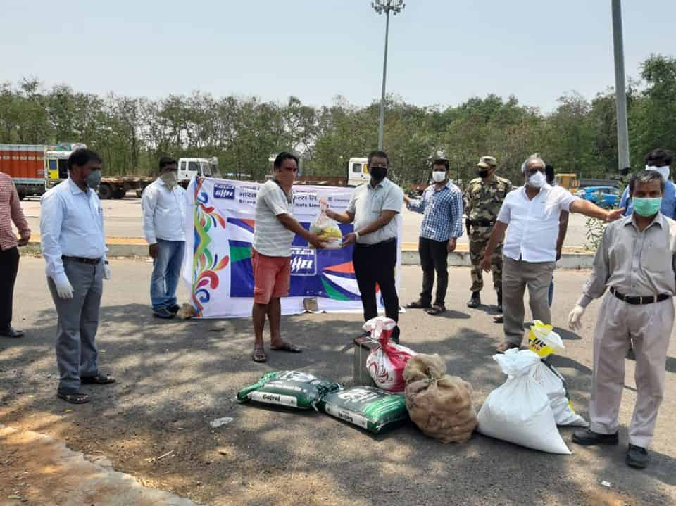 BHEL Hyderabad unit provide cooking provisions to truck drivers