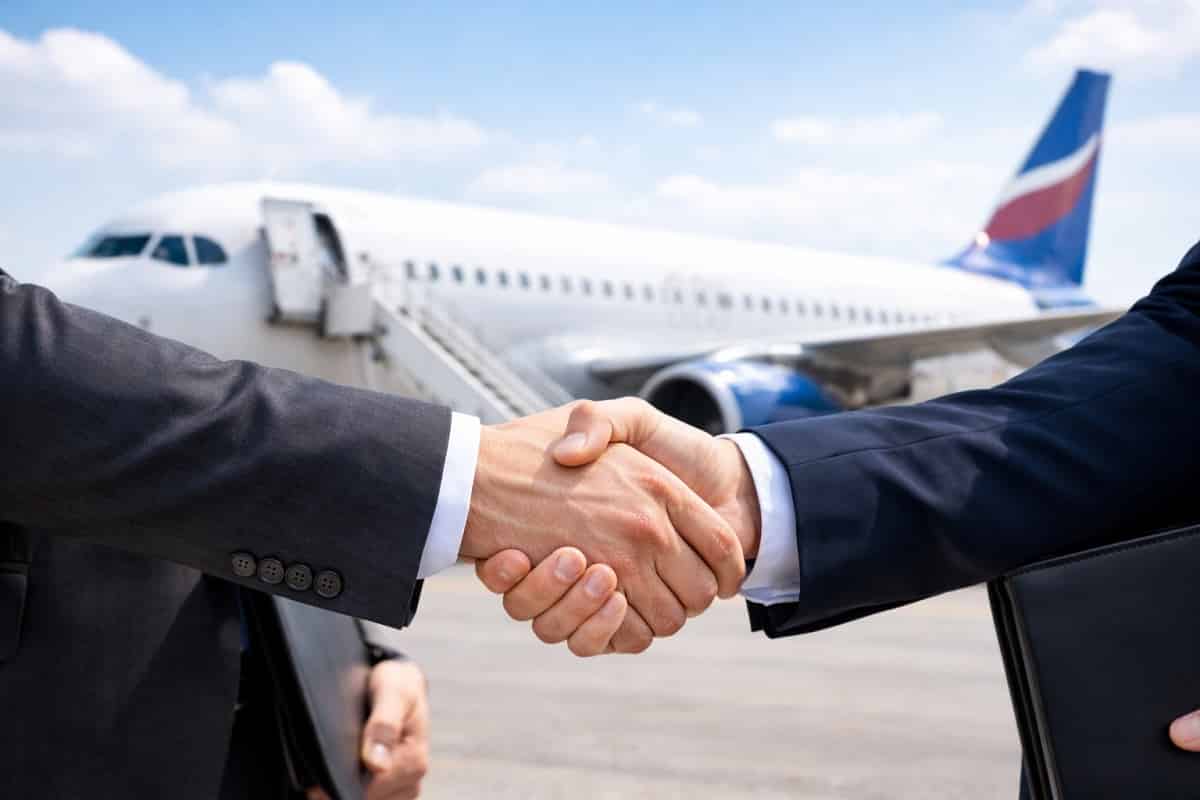  Himachal Pradesh signs MoU with Alliance Air for flights