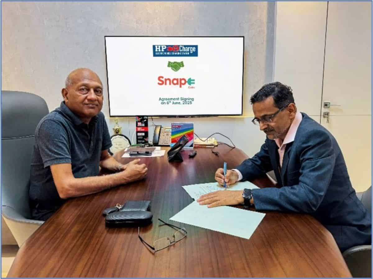 HPCL signs MoU with Snap-E Cabs for HP e-Charge Facility
