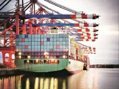 Revenue and employment generated by shipping corporation of India 