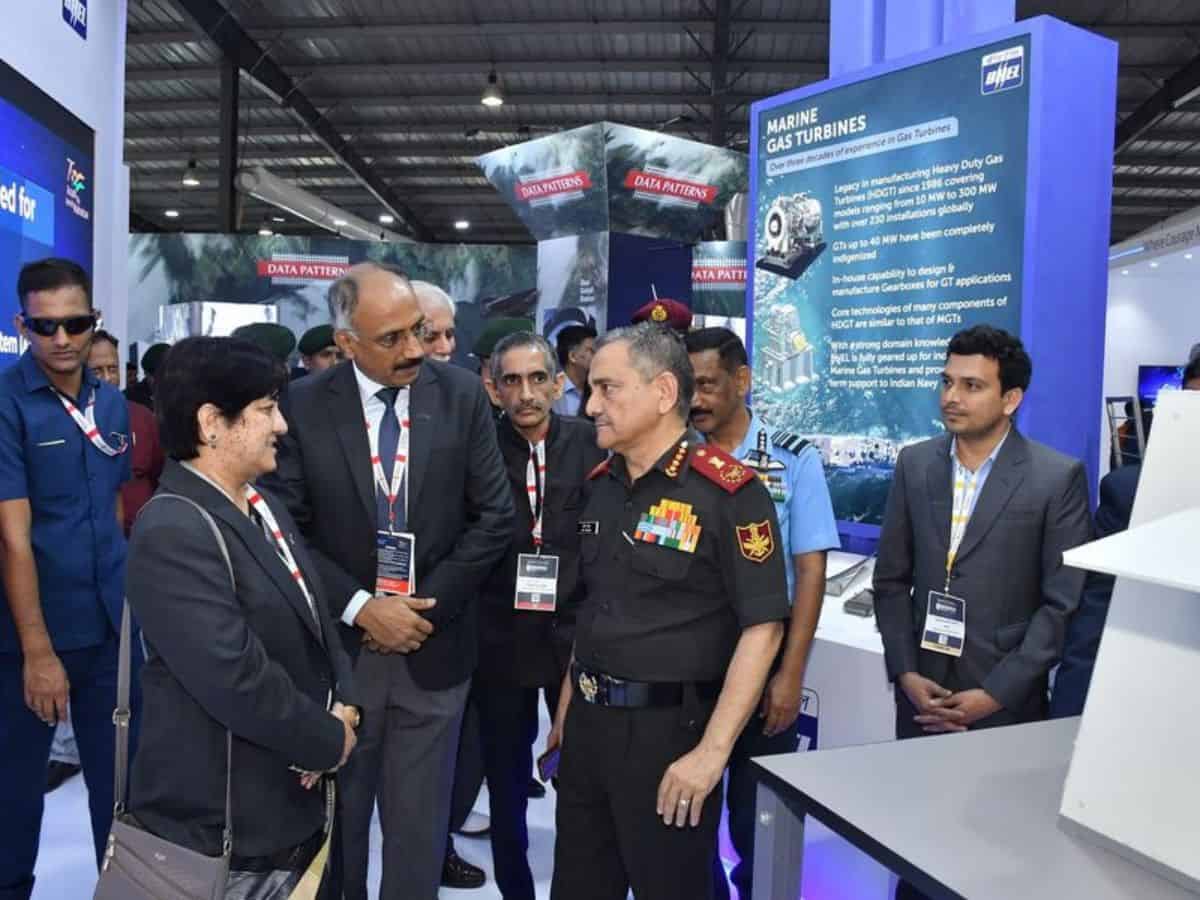 General Anil Chauhan, Chief of Defence Staff visits BHEL’s Pavilion on Day 2 of DefExpo2022