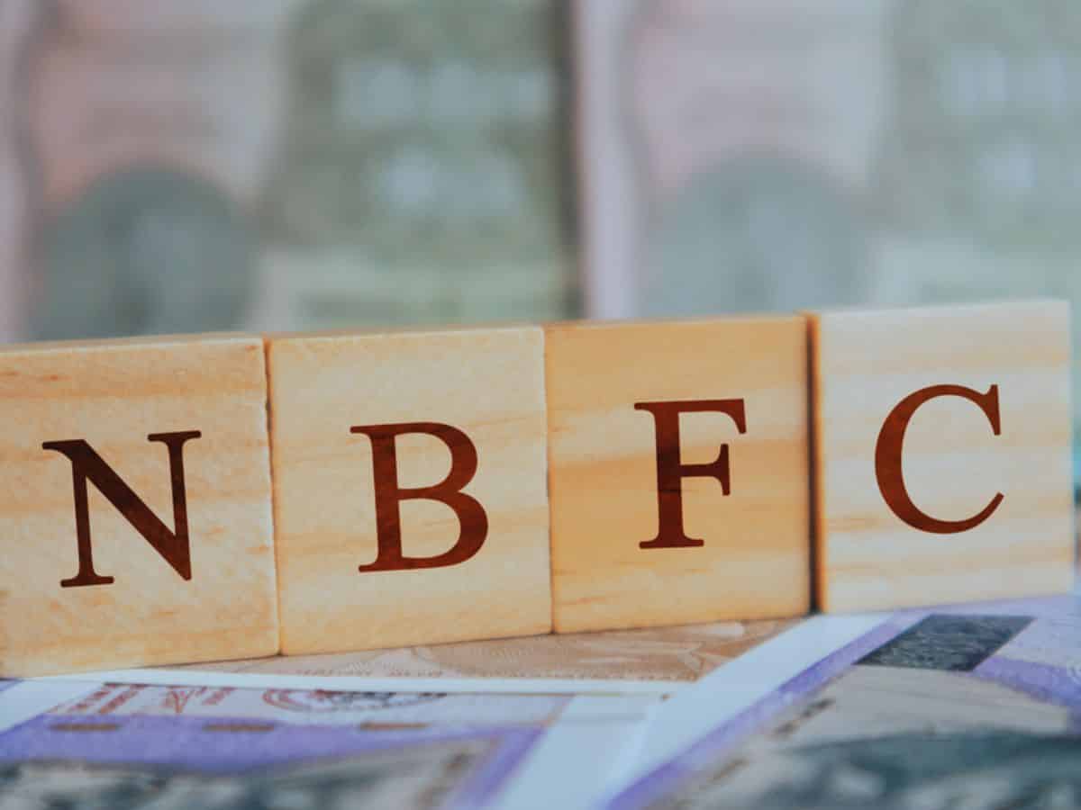 19 NBFCs surrender their Registration Certificate to RBI