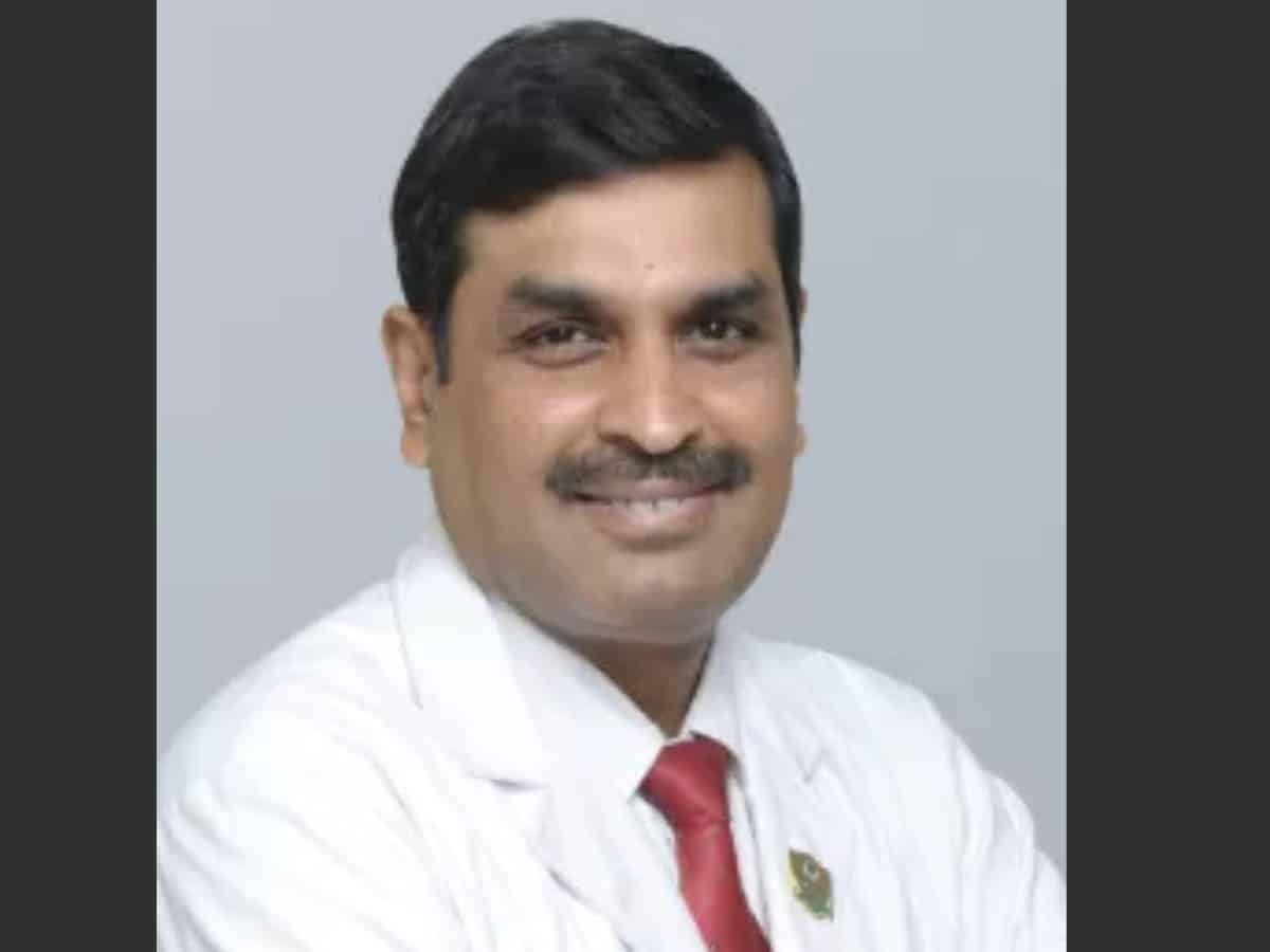 Man undergoes hip replacement surgery; goes on to play badminton at the the national level after 2 years