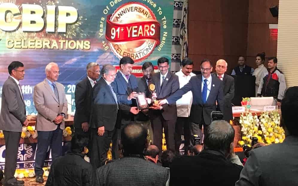 Top Rankers Excellence Award Presented To Ms Meenakshi Davar Director POSOCO 