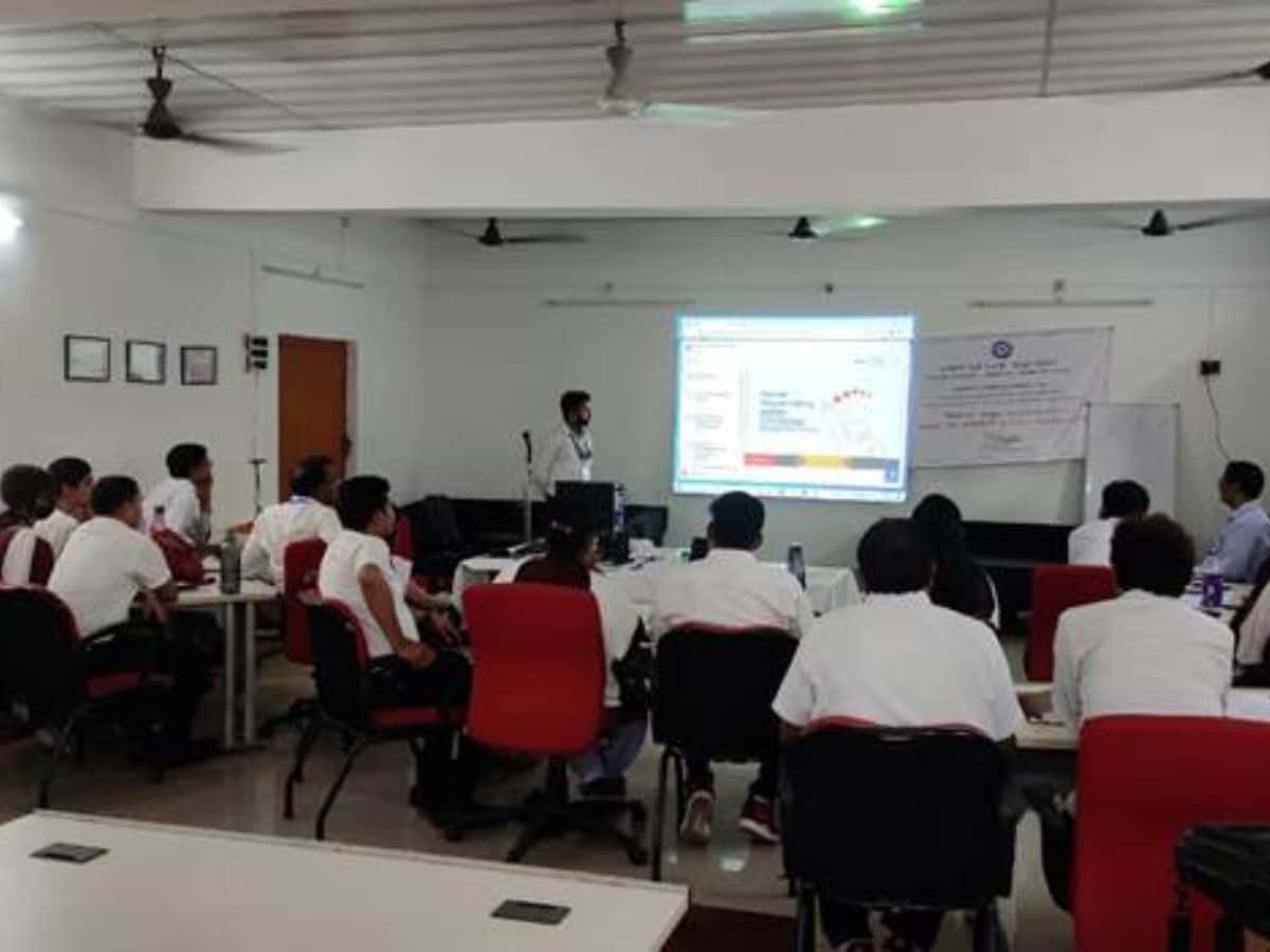 Over 51, 000 frontline Railway Staff trained under Mission Rail Karmayogi