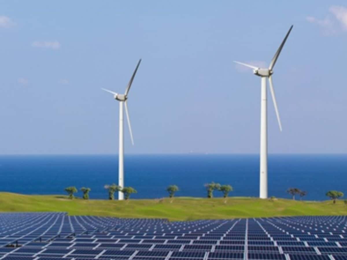 ReNew ties-up with 12 international lenders for largest single project funding