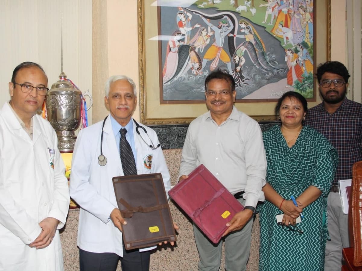 REC Limited and SMS Medical College, Jaipur signs agreement 