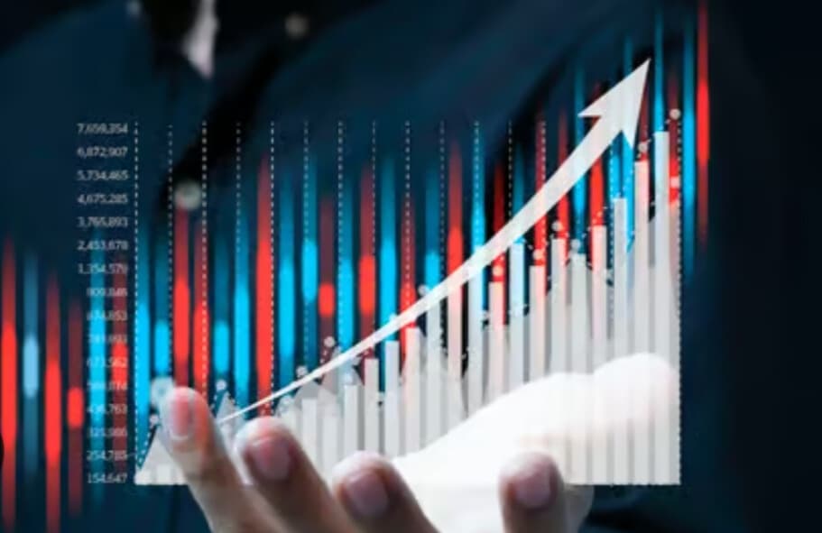 Petronet LNG shares in focus as Board to hold meet on 27 Jan, 1:1 Bonus, 25 Dividends in 18 Years