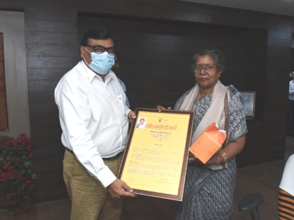 CMPDI honored a farewell ceremony to Mrs. Sunita Mehta, GM (Worker/Administration)