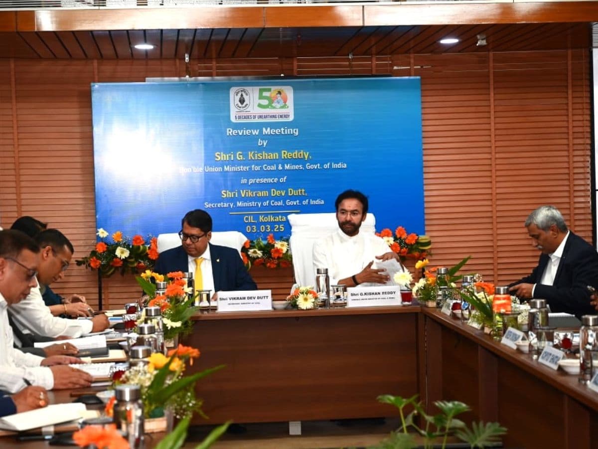Coal Minister reviews Coal India and its Subsidiaries