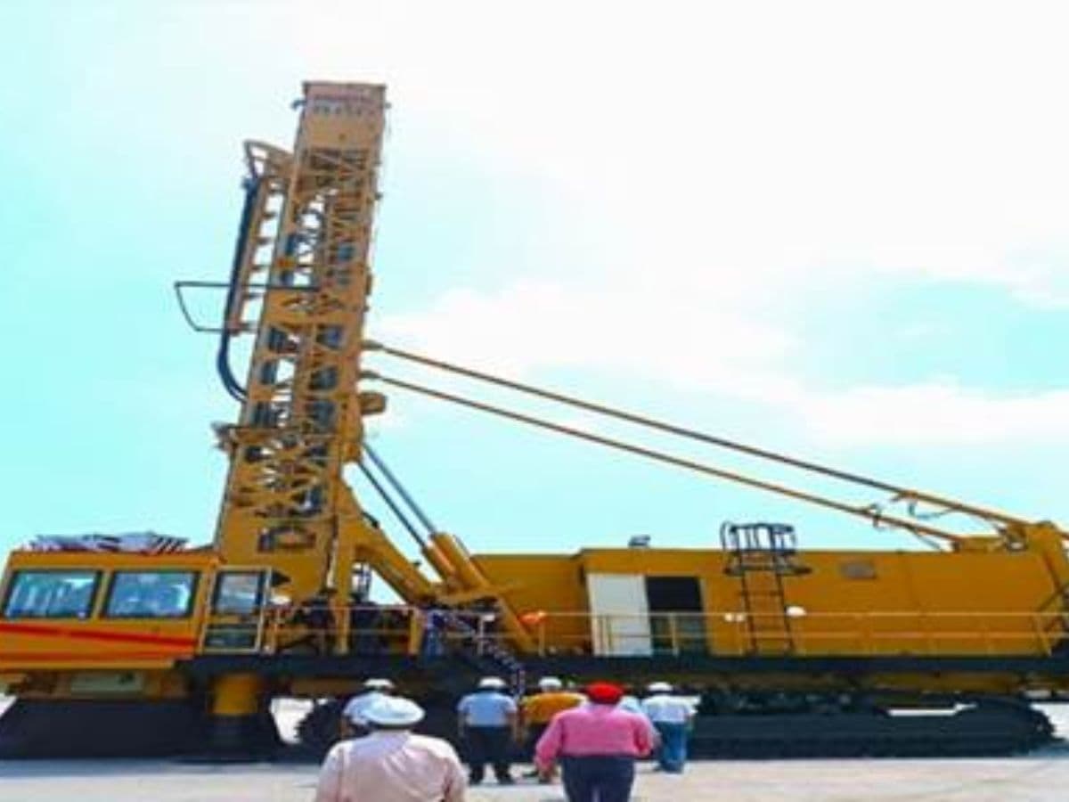 Make In India: Coal Ministry Reviews Report of High Level Committee to Enhance Production of Heavy Equipment