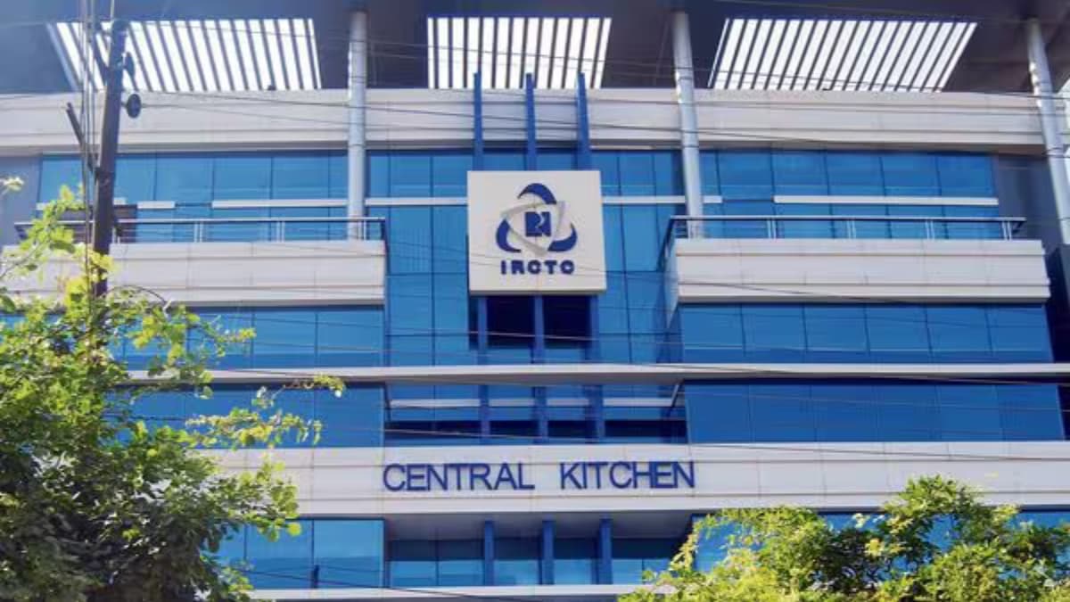 IRCTC Q3 Results: Profit Jumps 22% to ₹325 Crore, Declares ₹3.50/Share Dividend