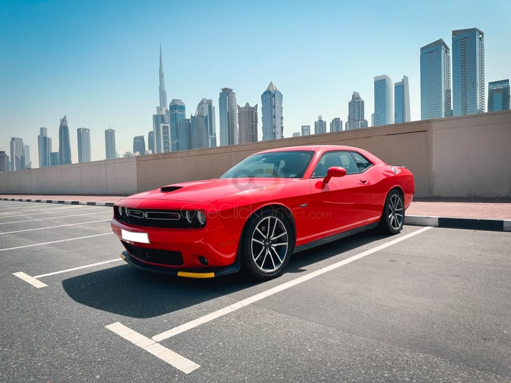 How To Discover Dubai on Your Terms with Affordable and Iconic Car Rentals