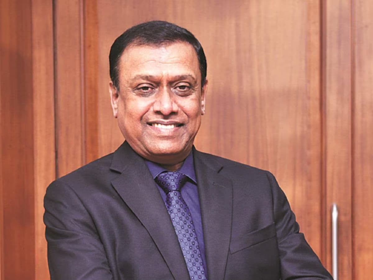 LIC MD and CEO, Siddhartha Mohanty urges RBI to introduce 100-year govt bonds