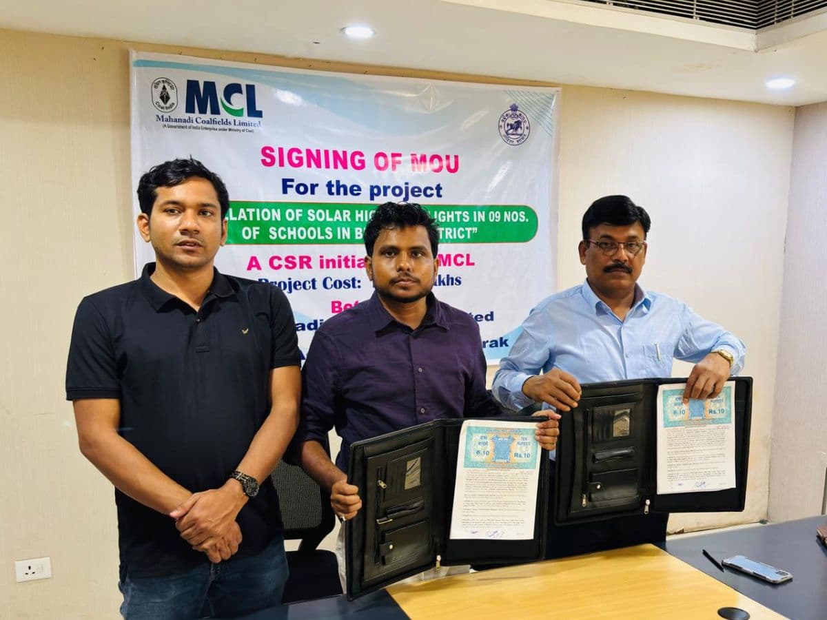 MCL Signs MoU to Install Solar High Mast Lights in Govt. Schools of Bhadrak District - PSU Connect News