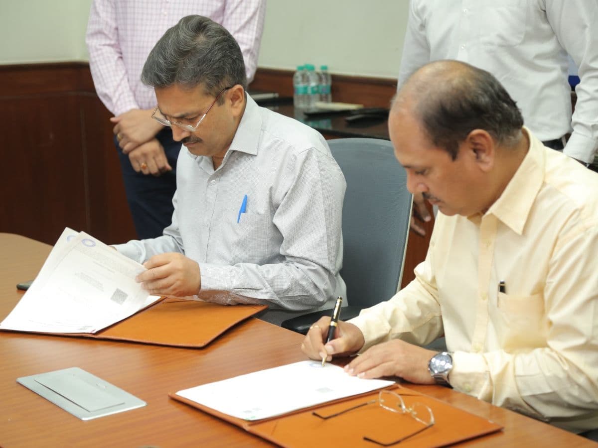 NHSRCL signs contract for 21 km Long tunnel including India’s first 7 Km long undersea Rail Tunnel