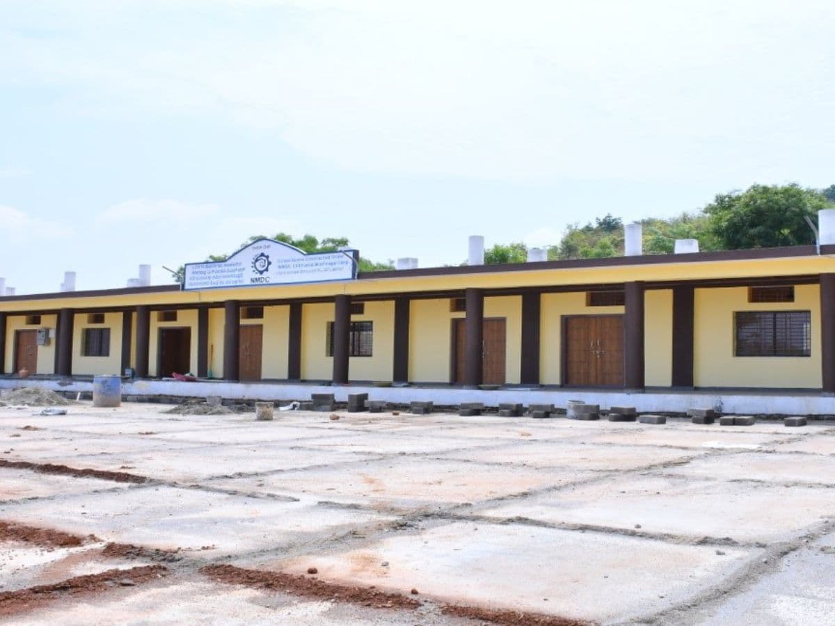 NMDC Transforms Education in Donimalai: Rs 52.14 Lakhs Invested in New Classrooms and Facilities