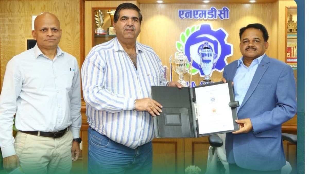 NMDC and IIT Hyderabad Sign MoU for Green Steel