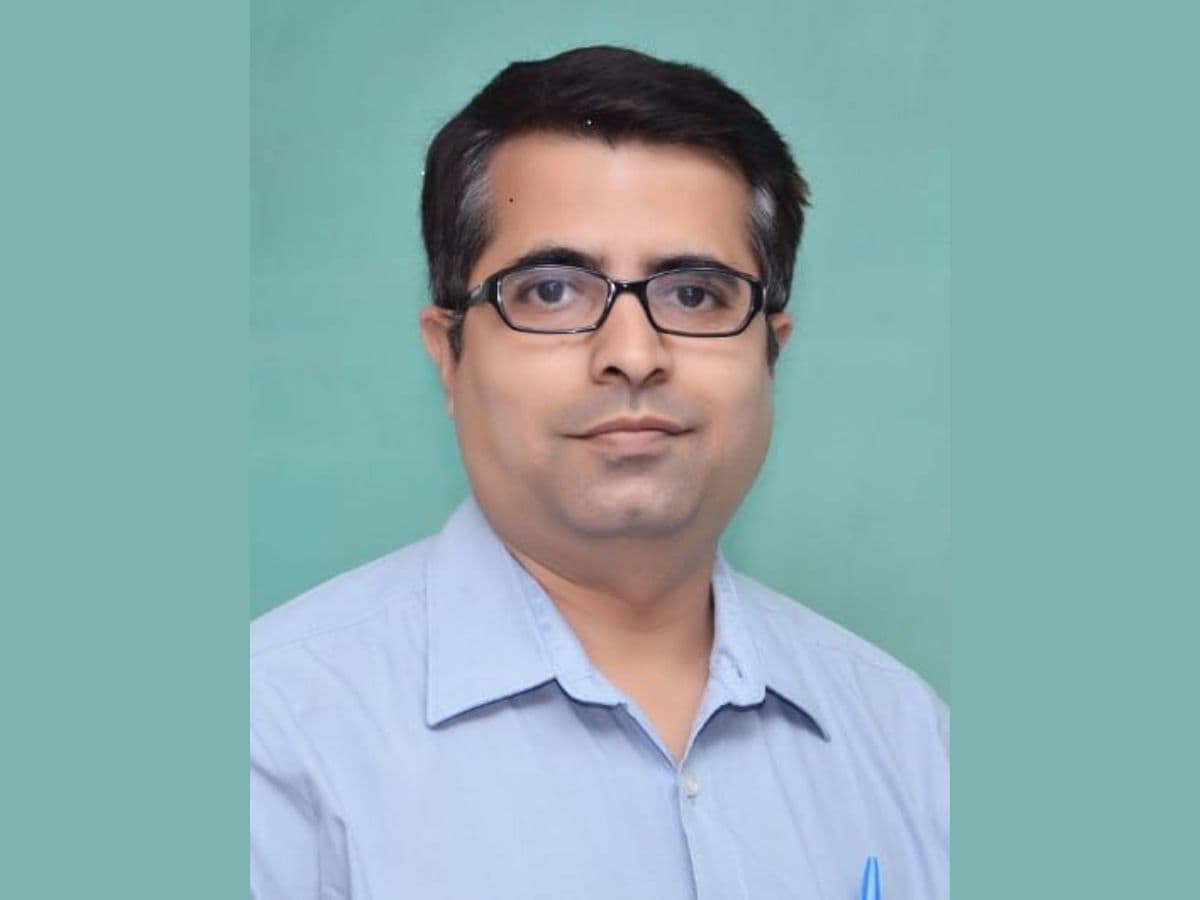 Niranjan Bhalerao takes over as Director (Finance) of GRSE