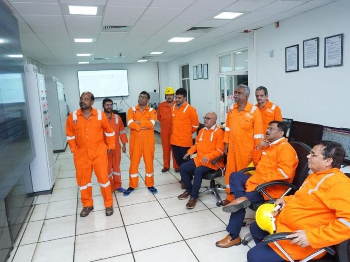 ONGC Director (Offshore) visited Kakinada to review construction activities