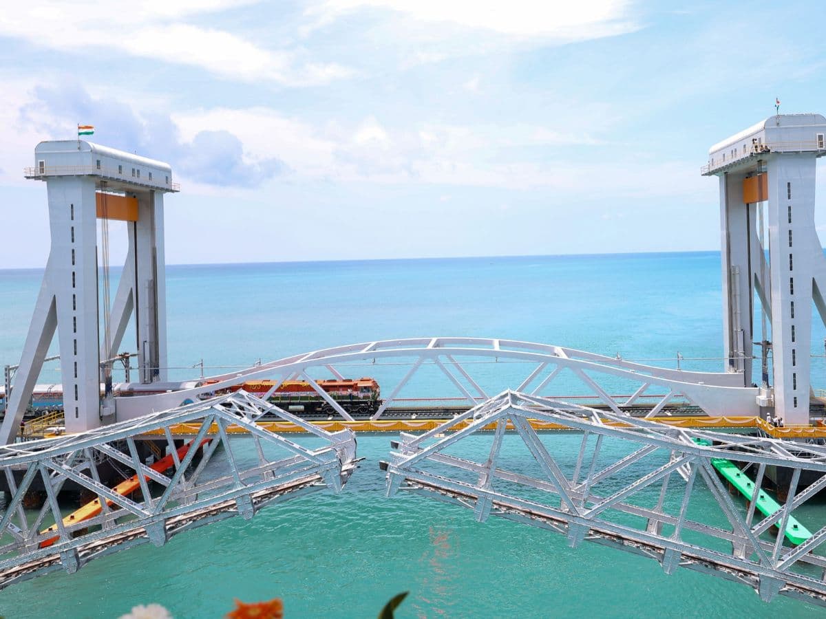India’s first vertical lift sea bridge- Pamban Rail Bridge