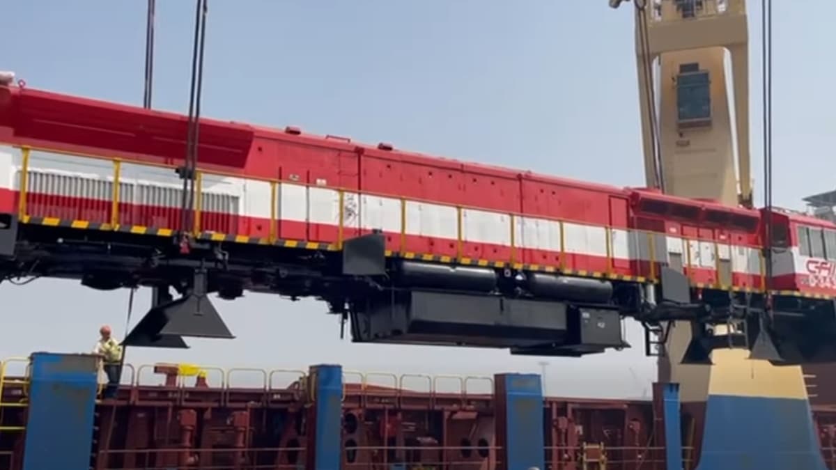 RITES Dispatches 7th and 8th Locomotives to Mozambique