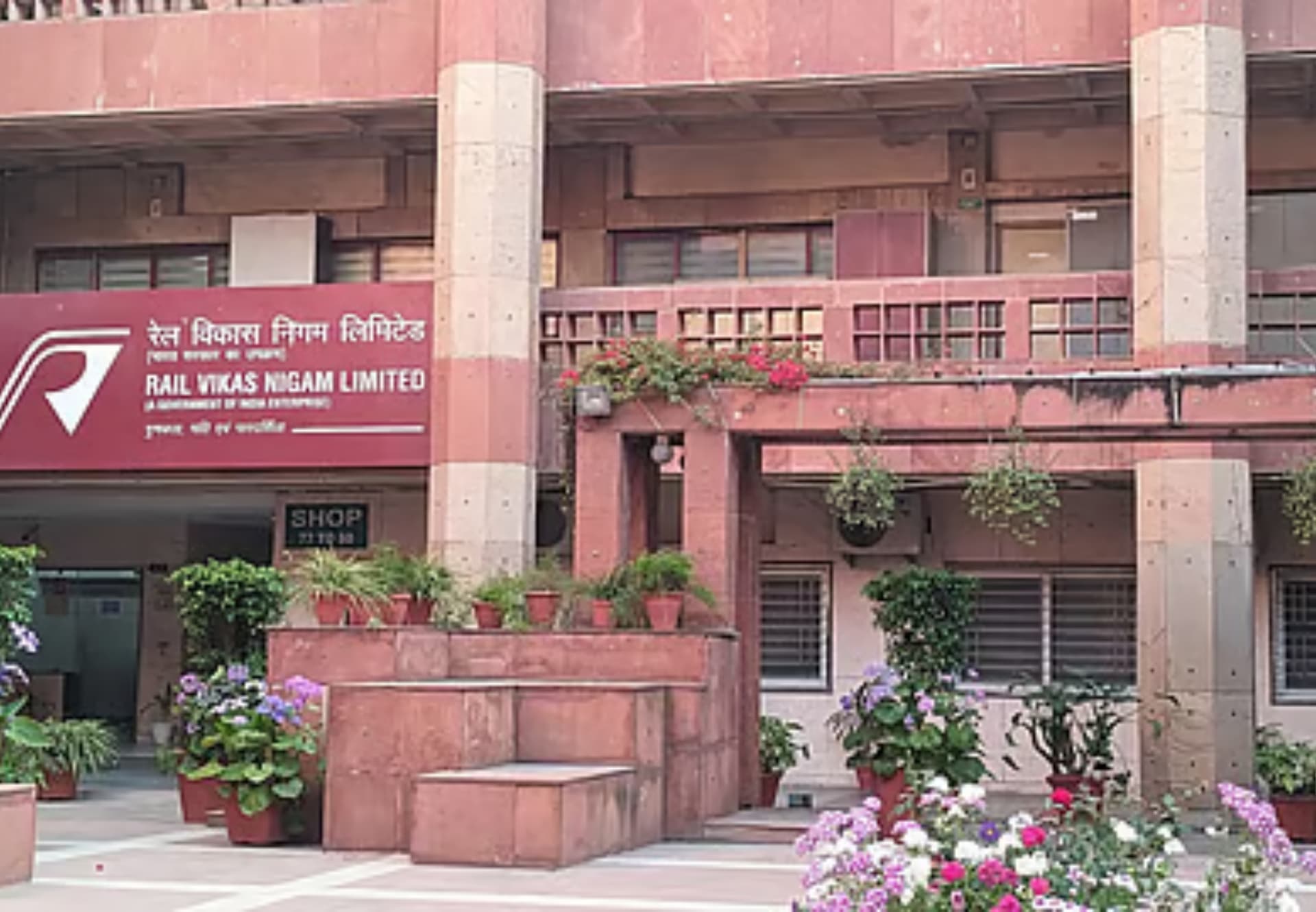 RVNL Emerges L1 Bidder for Rs 180.77-Cr Railway Electrification Project