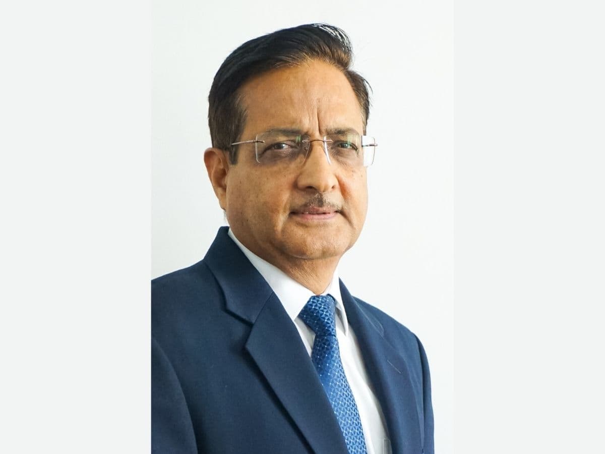 Rajendra Prasad assumes the charge of MD, NHSRCL