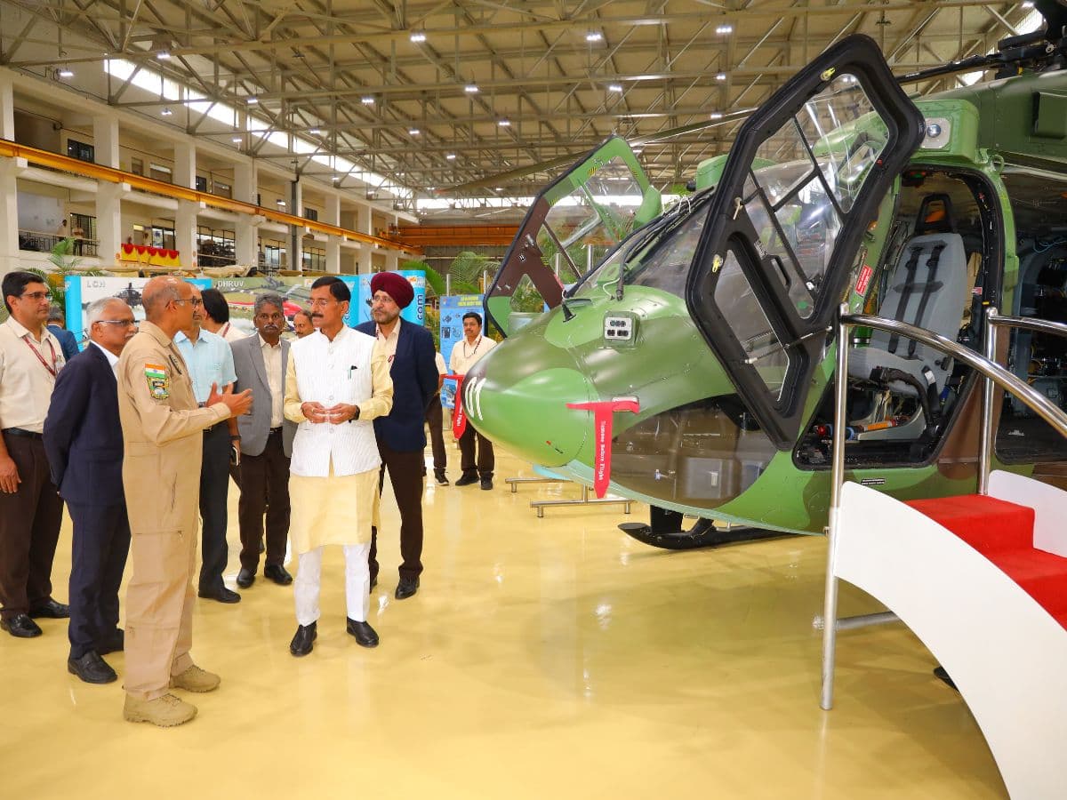 Raksha Rajya Mantri Visits HAL, Says HAL Has Huge Role to Play in Atmanirbharta
