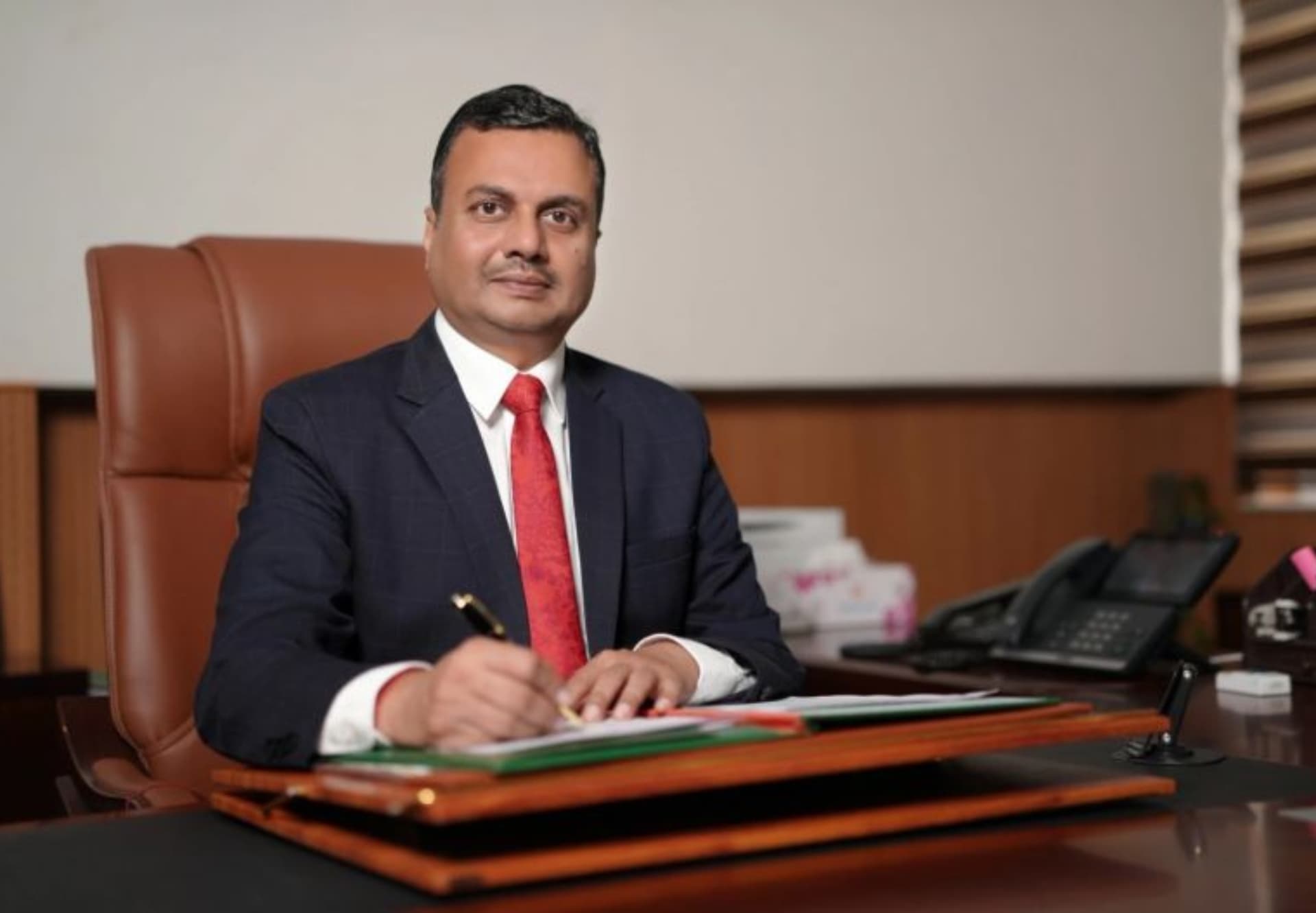 Sipan Kumar Garg Assumes Additional Charge as THDC India CMD