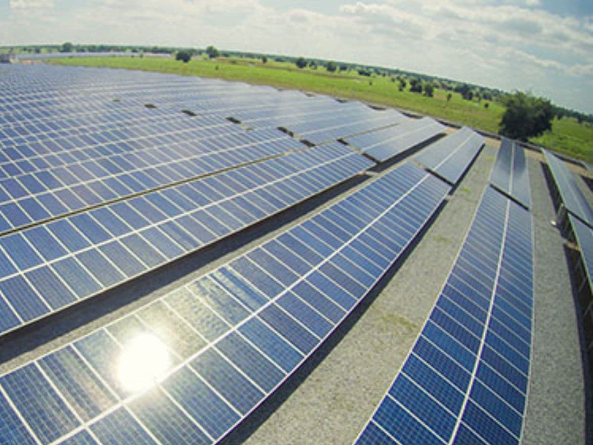 BluPine Energy Private Limited Achieves Financial Closure of Rs. 376 Crore for 100 MW Solar Project in Gujarat