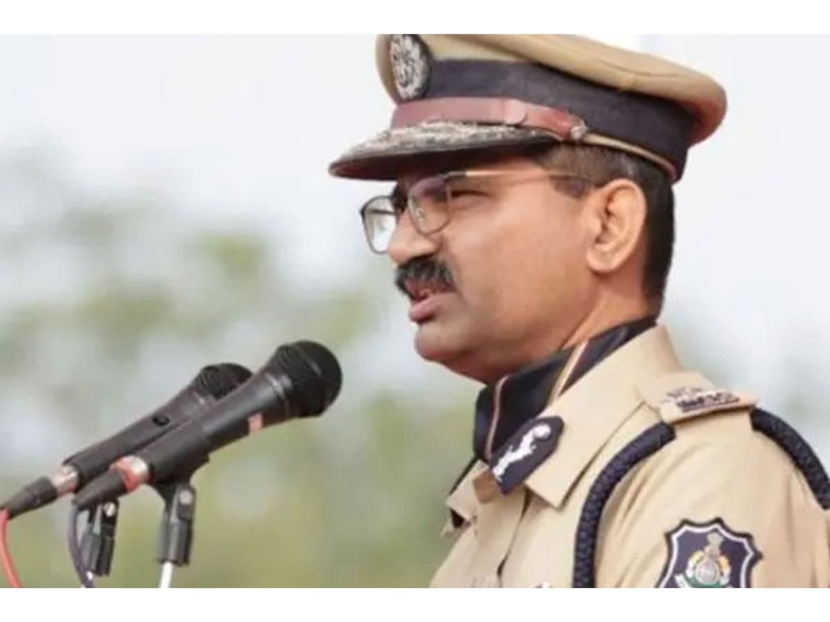 Vikas Sahay gets six month extension as DGP, Gujarat