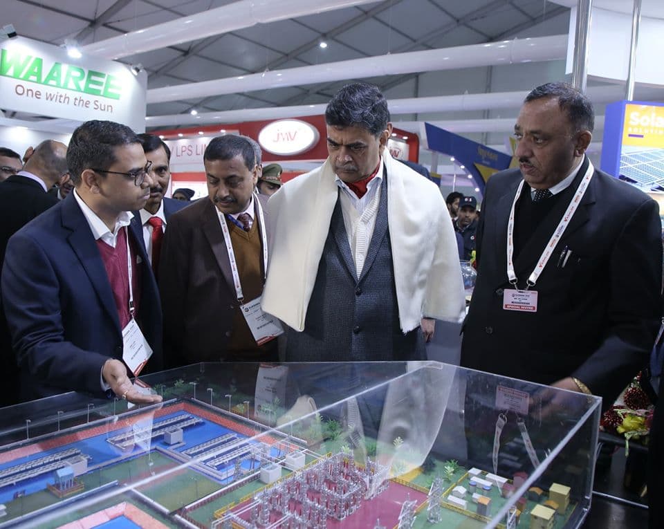 Shri R K Singh visited the BHEL stall at Elecrama 2020 