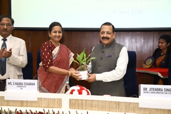Union Minister Launches First-Ever Administrative Training for Scientists