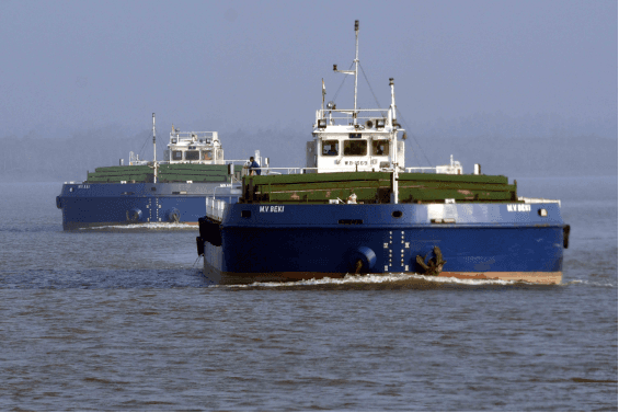 U.P. Accelerates Inland Waterways Expansion with Major MoUs Signed at India Maritime Week 2025