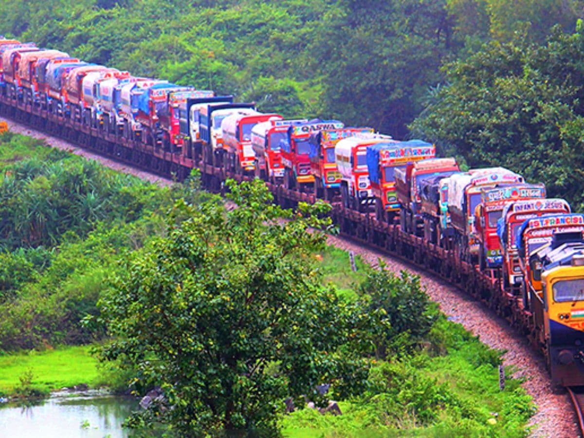 Konkan Railway accomplishes Mission 100% Electrification; PM congratulates for remarkable success