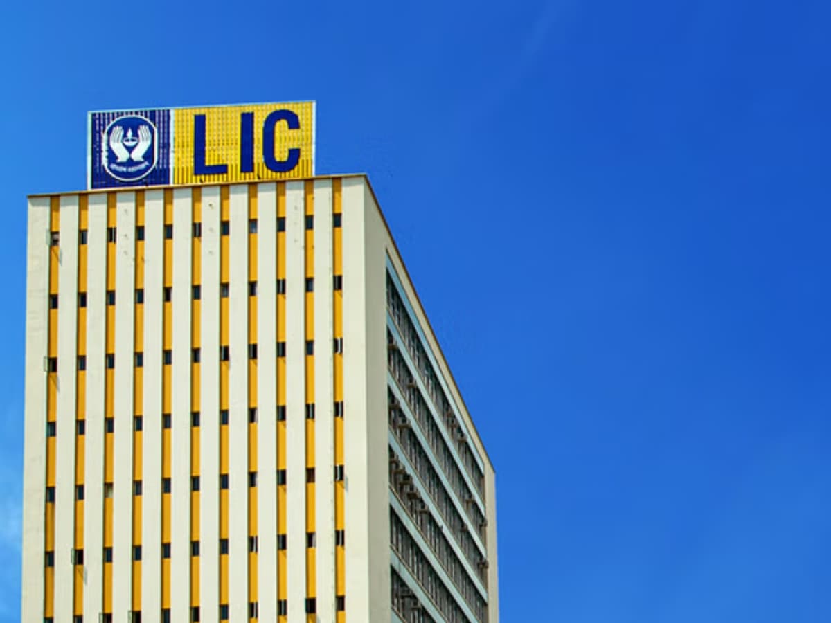 Mr R Rajesh Appointed Executive Director Digital Marketing at LIC Central Office