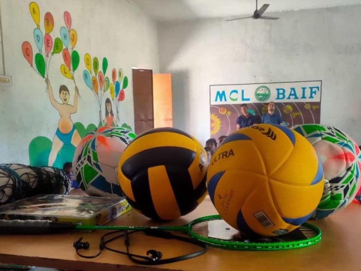 MCL distributes sports kit under its CSR project